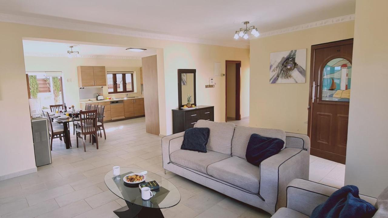 Stay Ocean View Villa Paralimni Exteriör bild