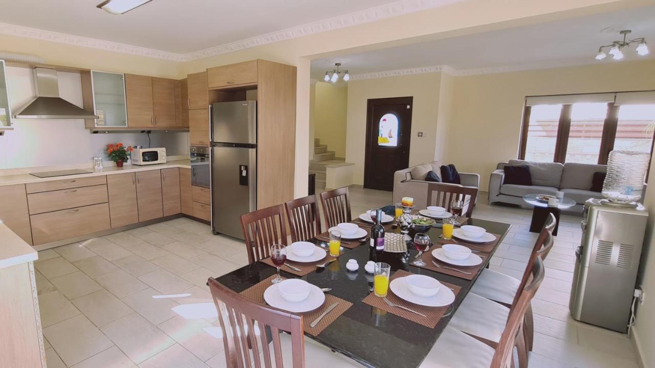 Stay Ocean View Villa Paralimni Exteriör bild