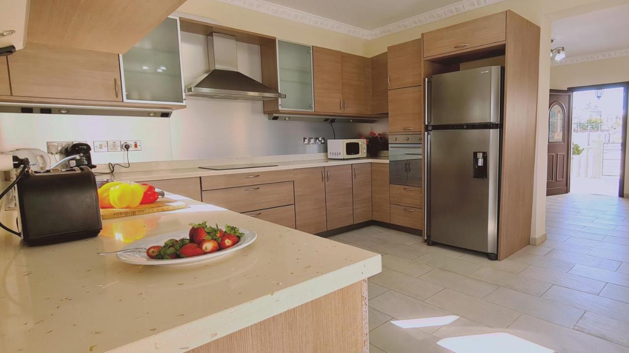 Stay Ocean View Villa Paralimni Exteriör bild